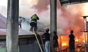 Kebakaran jalan mendawai Palangka Raya